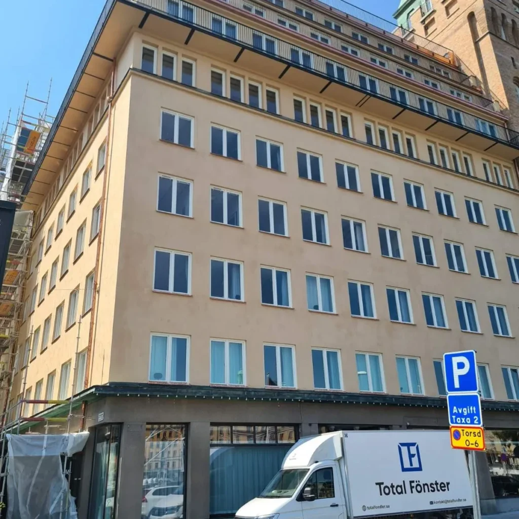 Fönsterrenovering Stockholm med hjälp av Totalfönsterrenovering