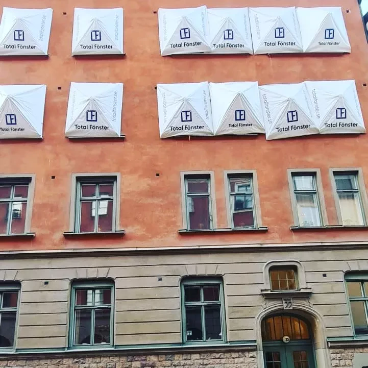 Fönsterrenovering Stockholm med hjälp av Totalfönsterrenovering